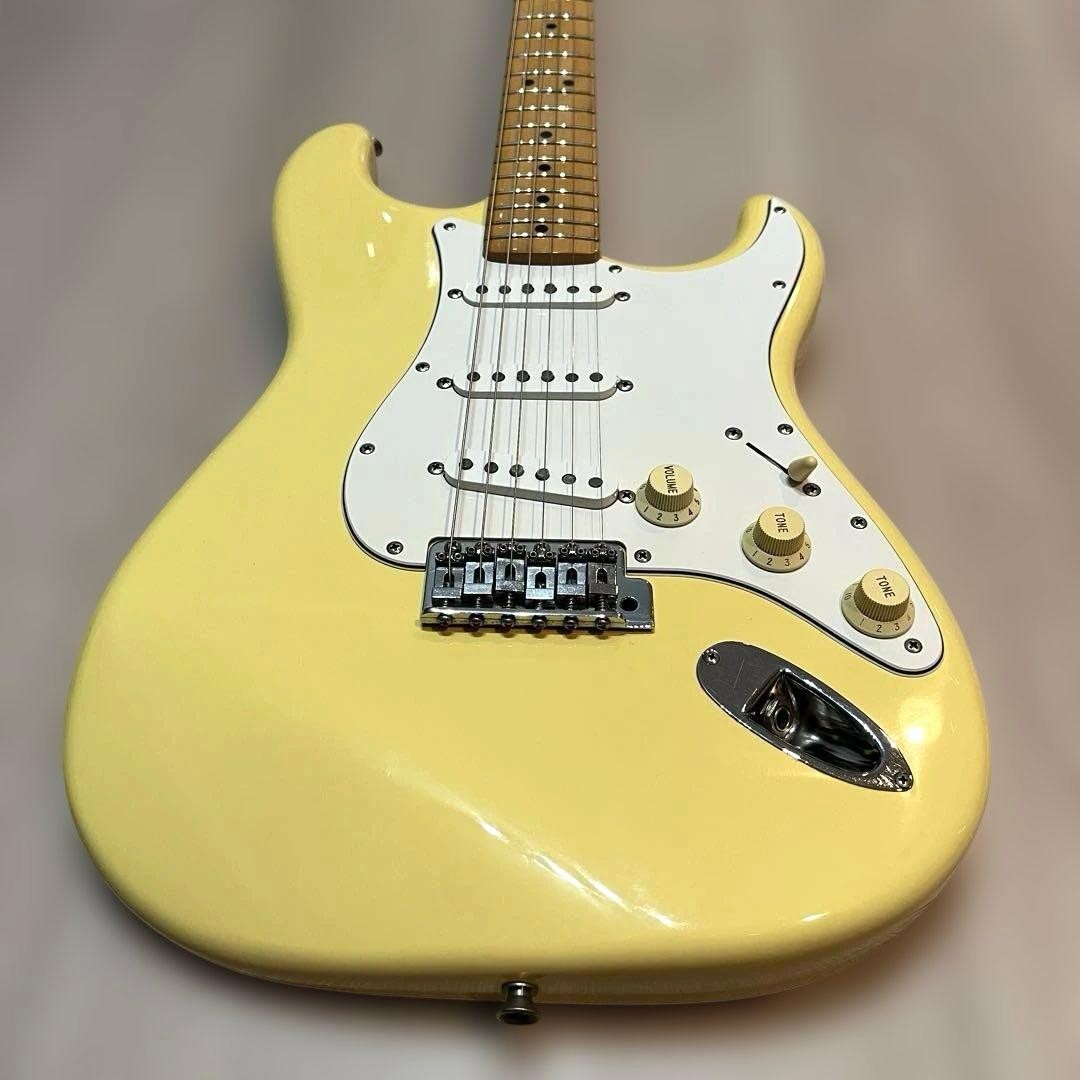 Electric Guitar Fender ST72-US 1998-2009 Yellow Blonde Made in Japan