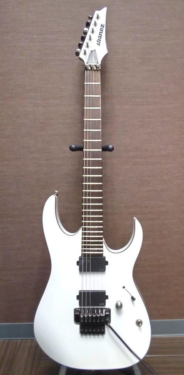 Ibanez RGIR20E Iron Label White Electric Guitar EMG Edge Zero II Preowned Japan