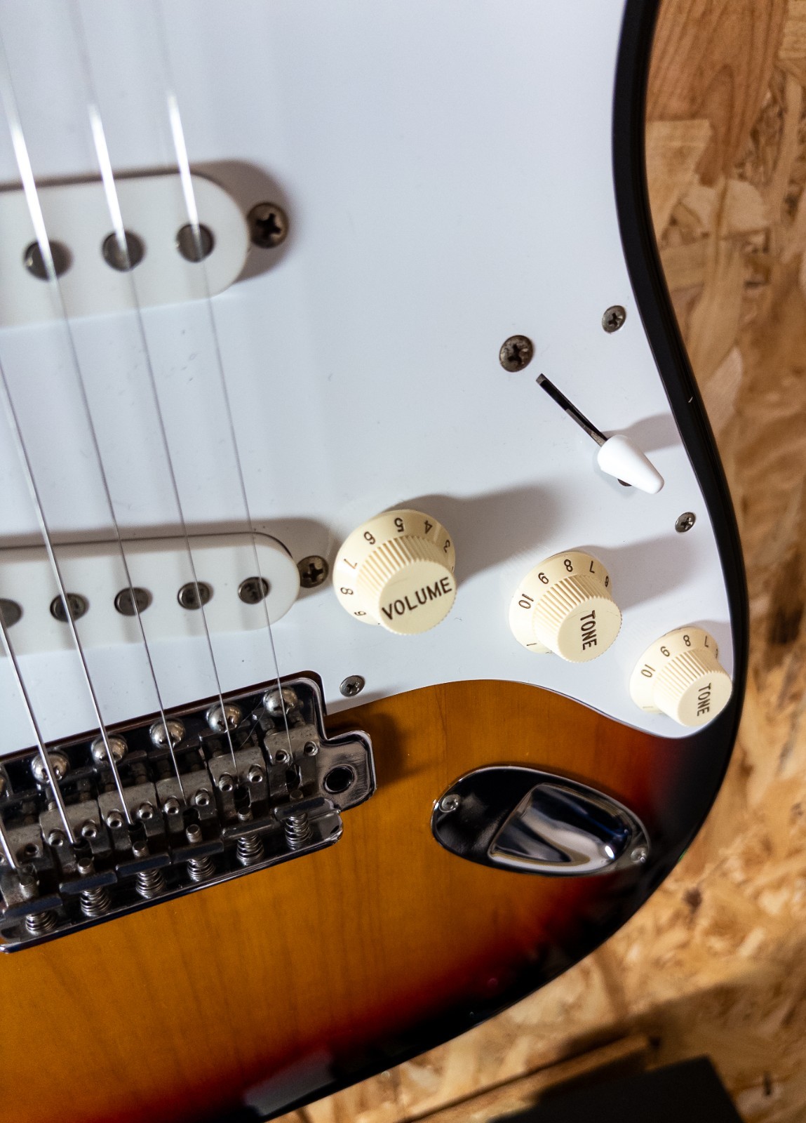Fender Japan ST-50 Stratocaster Made in Japan Sunburst Cleaned Setup 3.56kg