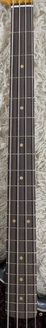 Fender Vintera® II Road Worn® ’60s Precision Bass, Charcoal Frost Metallic