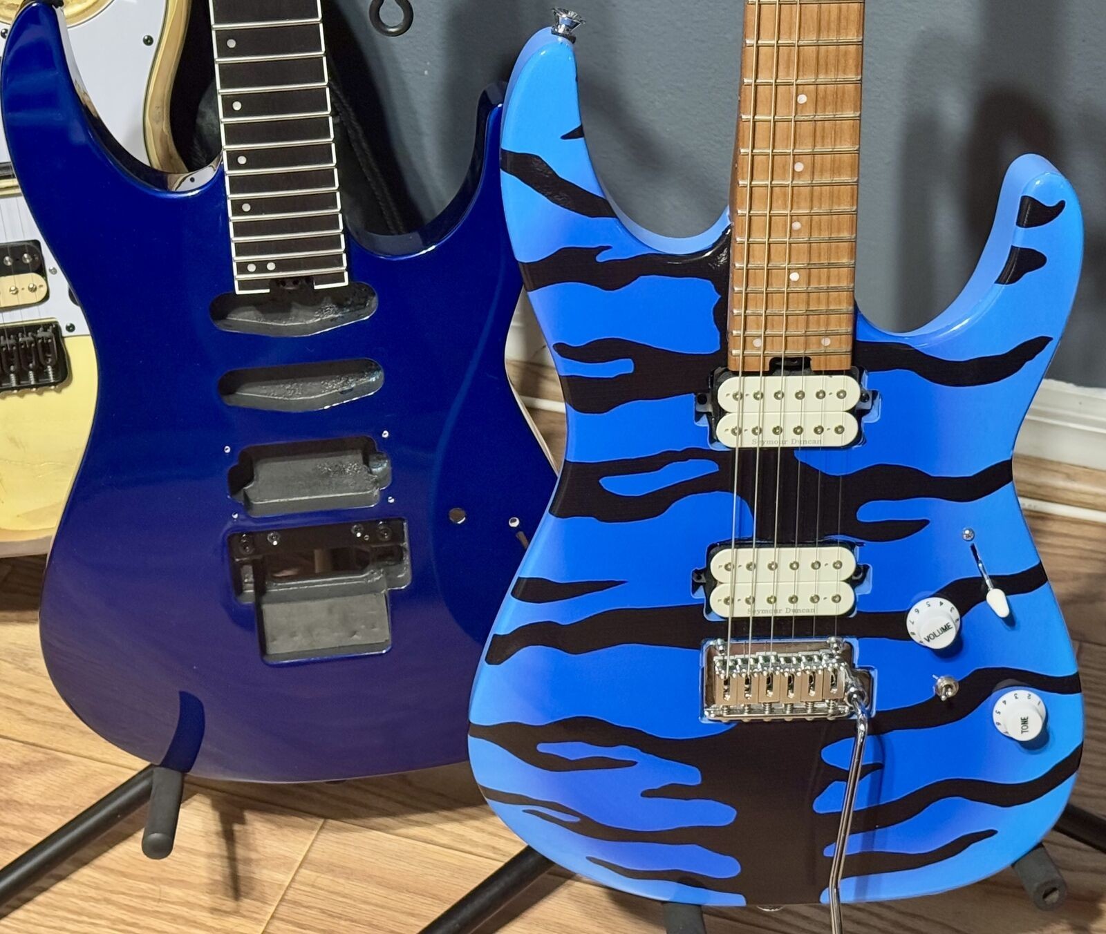 Guitar Skin Wrap Axe Reface Iconic 80’s Vivid Bengal Tiger 8 Bursts – 1222