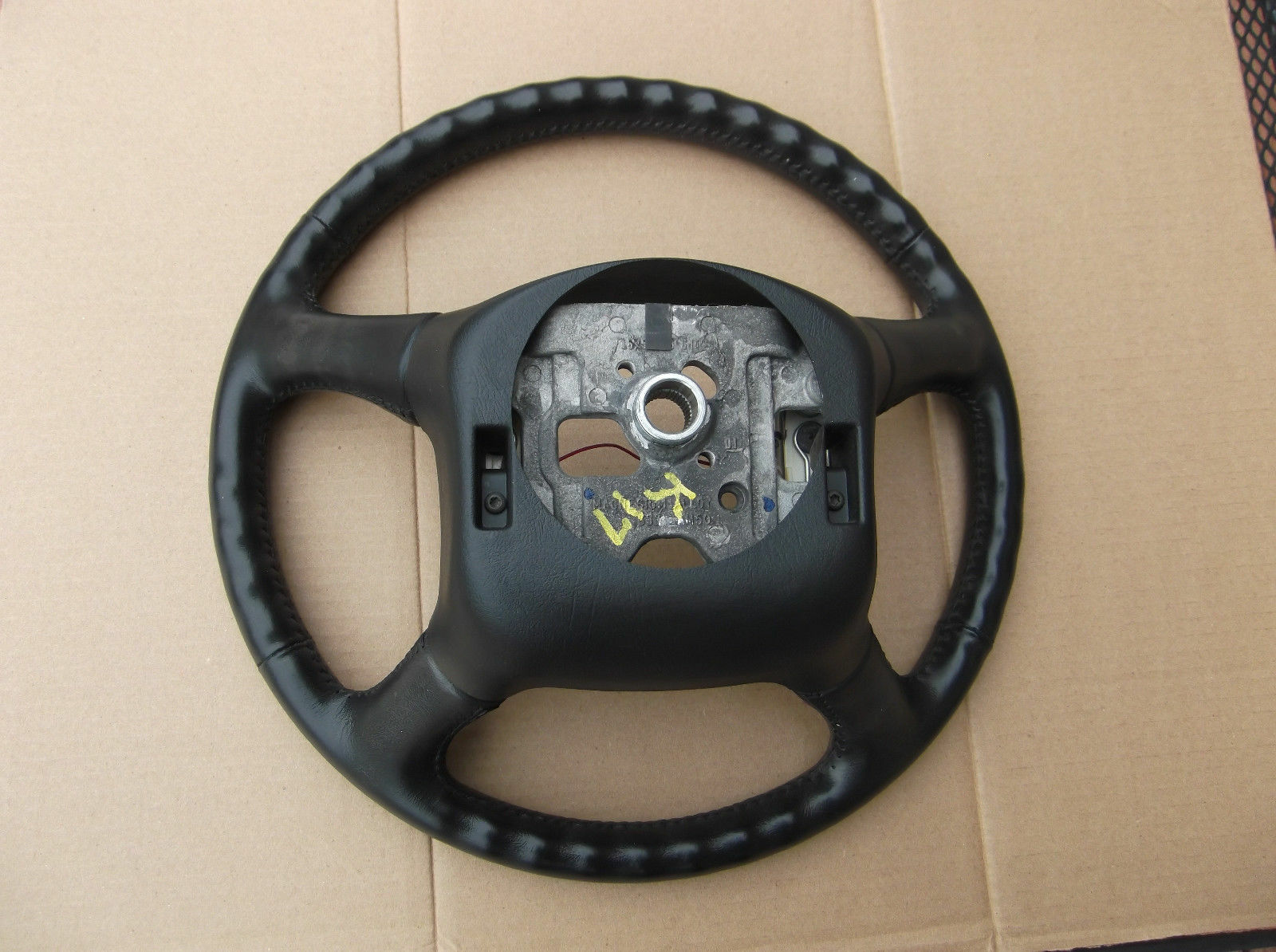 ⭐ 1999-2002 Chevrolet CHEVY Silverado GMC Sierra Steering Wheel Leather 1500 HD