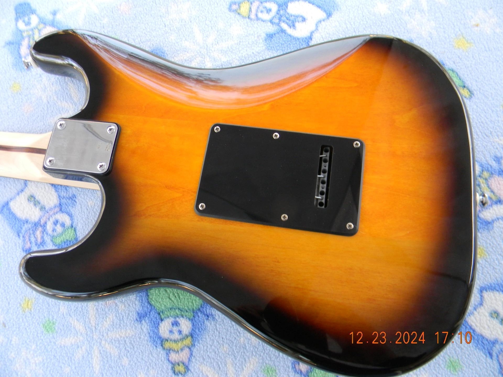 Squier “Custom Shack ” Strat, Hot Alnico 5 Pickups, Custom Wiring,Capacitor,Nice