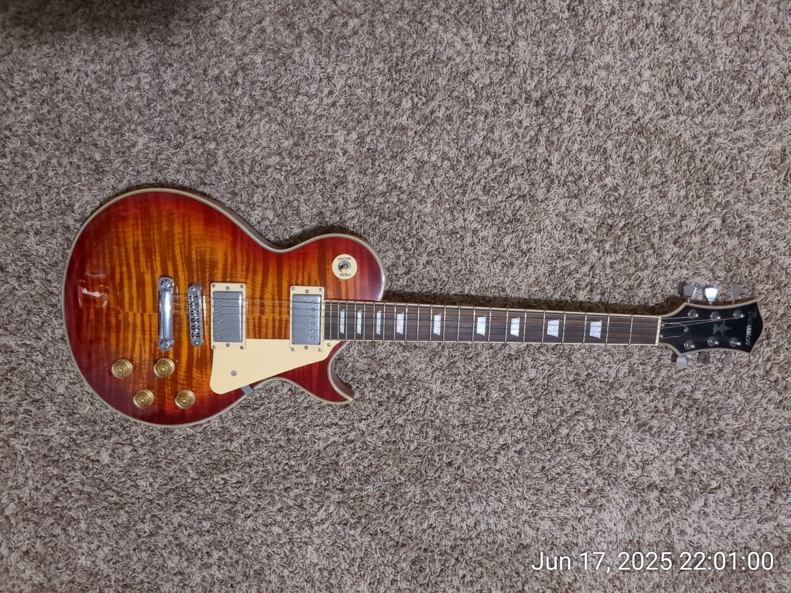 Benssica Electric Guitar LP Style Amazing Bold Finish Great Sound
