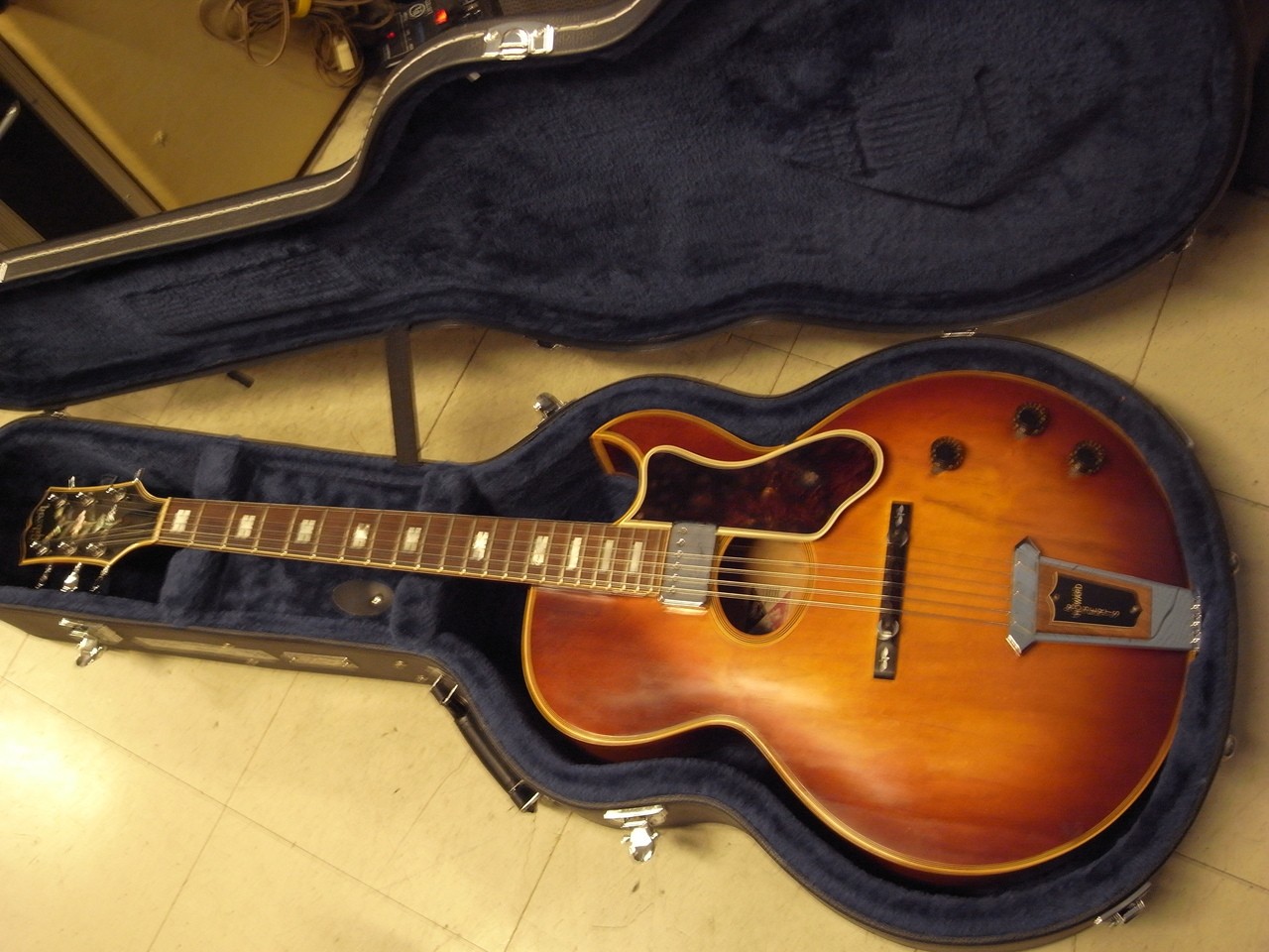 Gibson Howard Roberts Custom Used Electric Guitar 1975