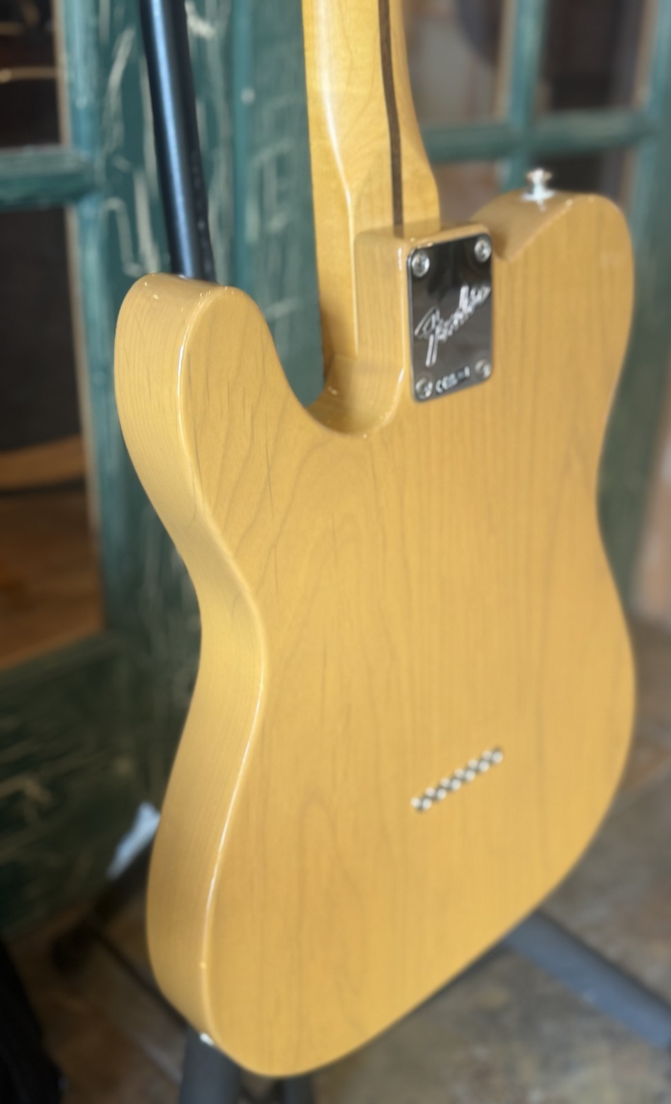 Fender American Pro Classic Telecaster Butterscotch Blonde With Premium Gig Bag