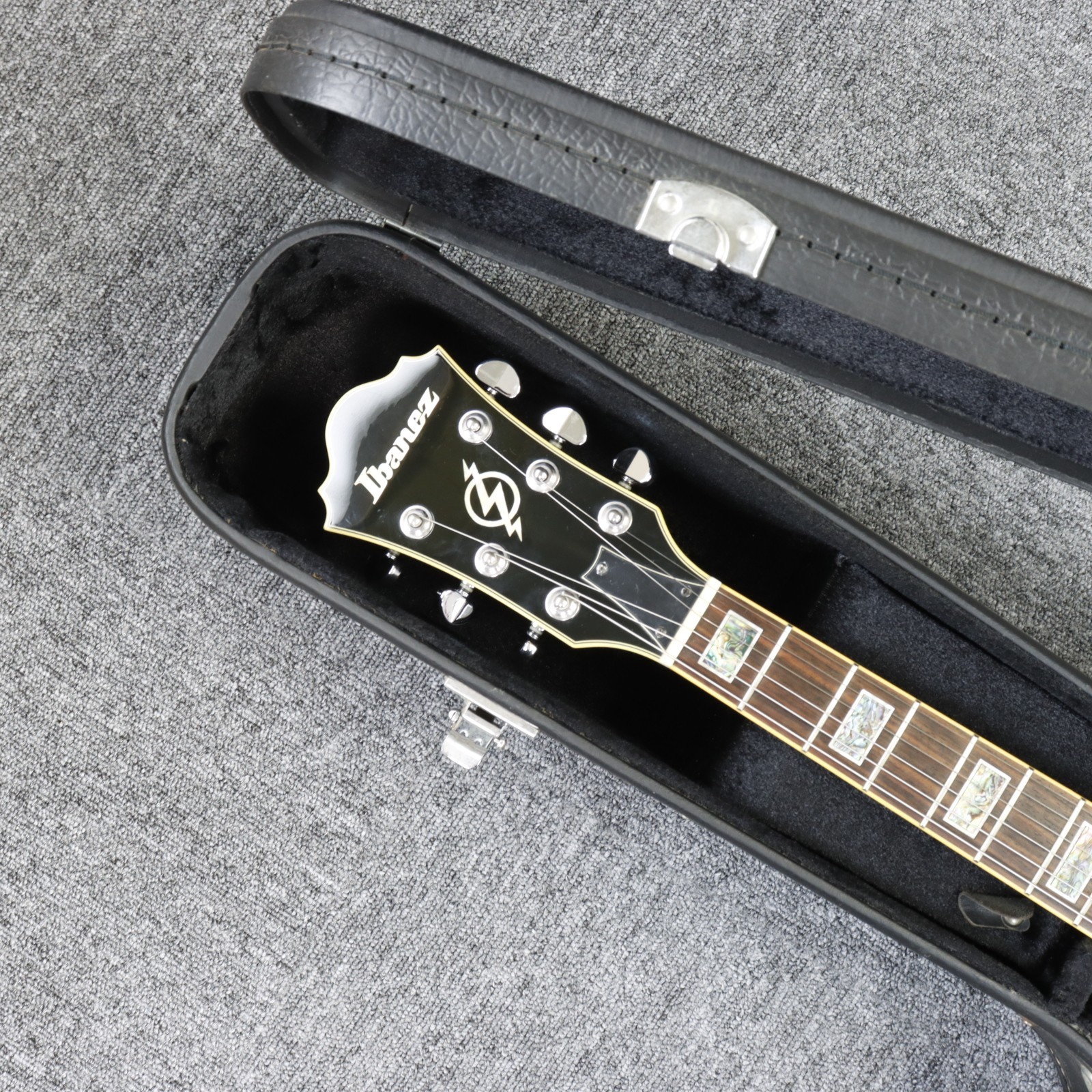 Ibanez AF84E-DVS Artcore 2005 – 2009 – Dark Violin Sunburst