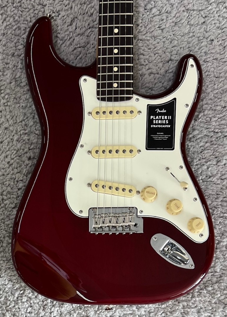 Fender Player II Stratocaster, Rosewood Fingerboard, Transparent Cherry Burst
