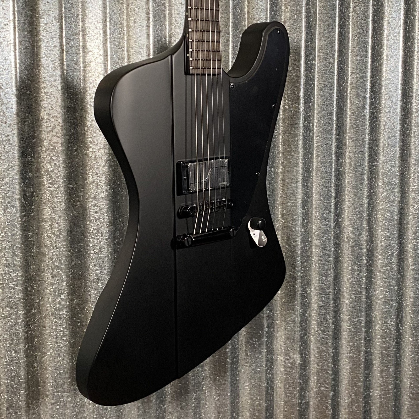 ESP LTD Phoenix Black Metal Guitar LPHOENIXBKMBLKS #3142 USED
