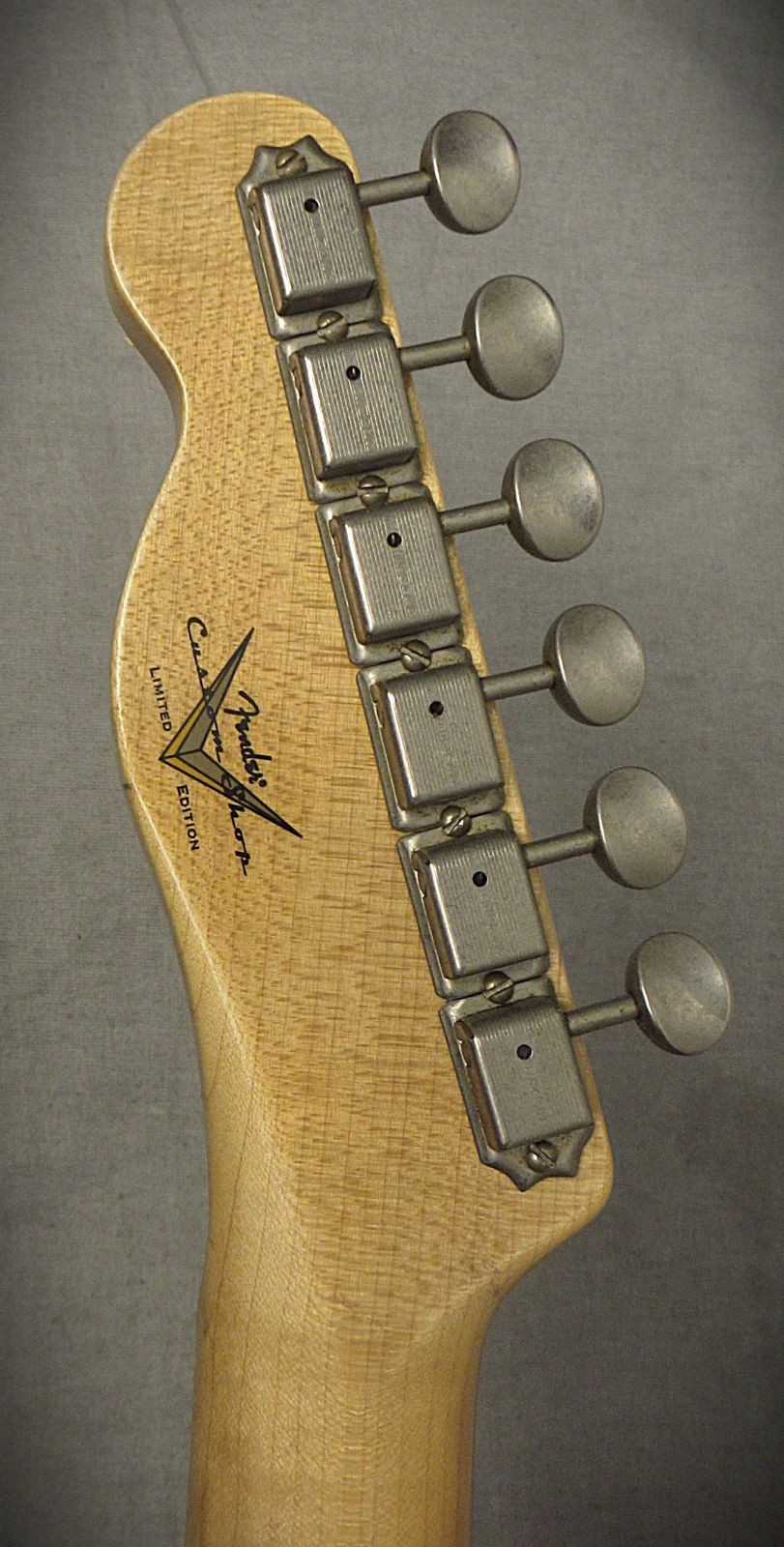 Fender 1951 Nocaster Journeyman Relic – Dirty White Blonde