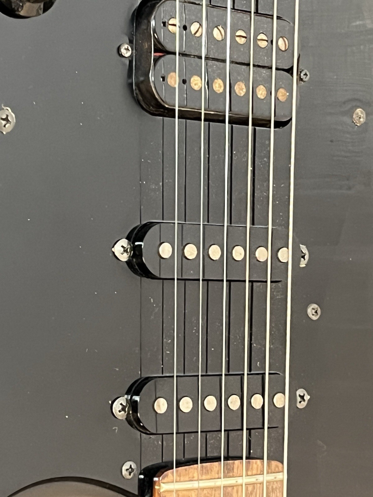 1985 Fender Stratocaster ST-556 Boxer Japan: Black / Black