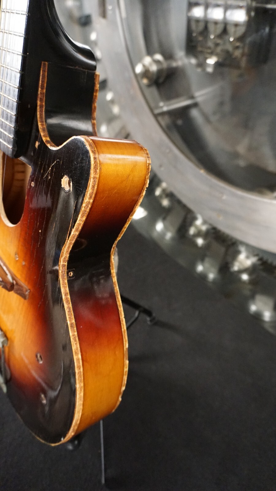 Stewart Oriphonic by United Code Late 50s – Tobacco Burst 23″ Scale Archtop