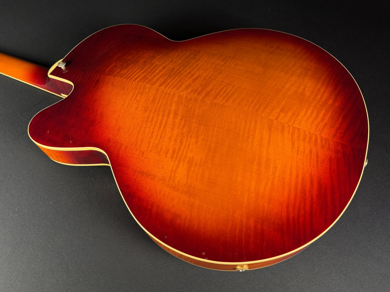Yamaha AES 1500 Hollowbody Guitar (1994)