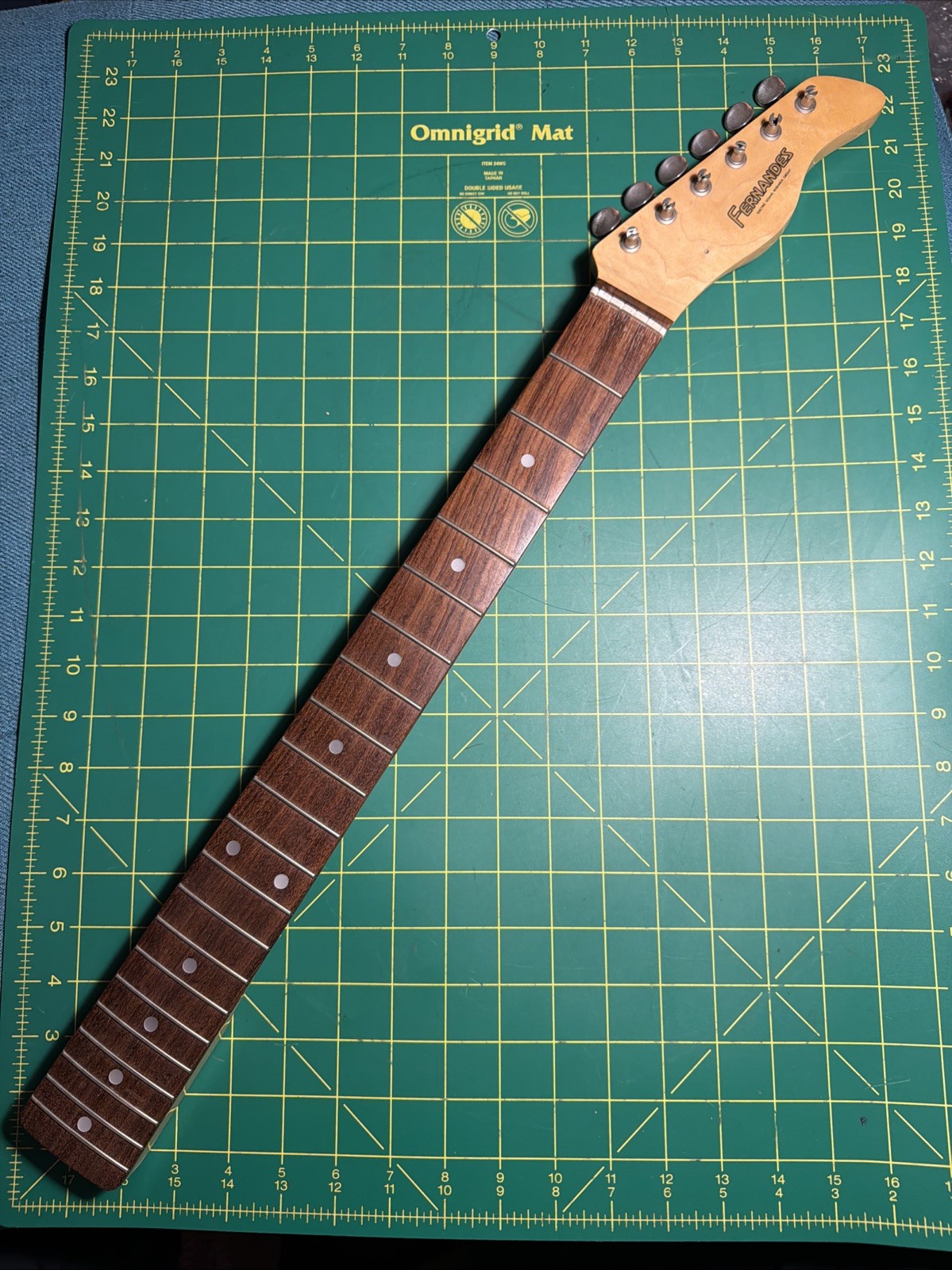 Fernandes TE-3 guitar neck Telecaster tuners rosewood 21 fret clean