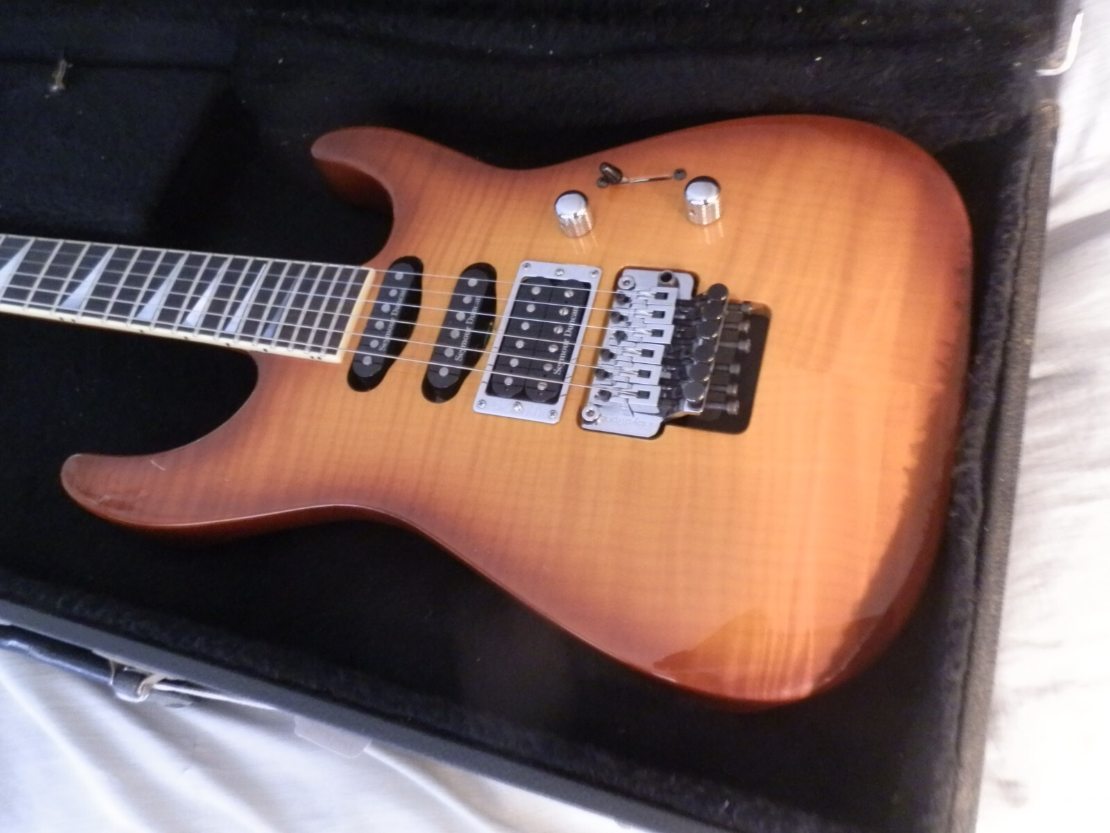 JACKSON CUSTOM SHOP USA SELECT SERIES SL-1 FLAME TOP W/OHSC DROP DEAD GORGEOUS