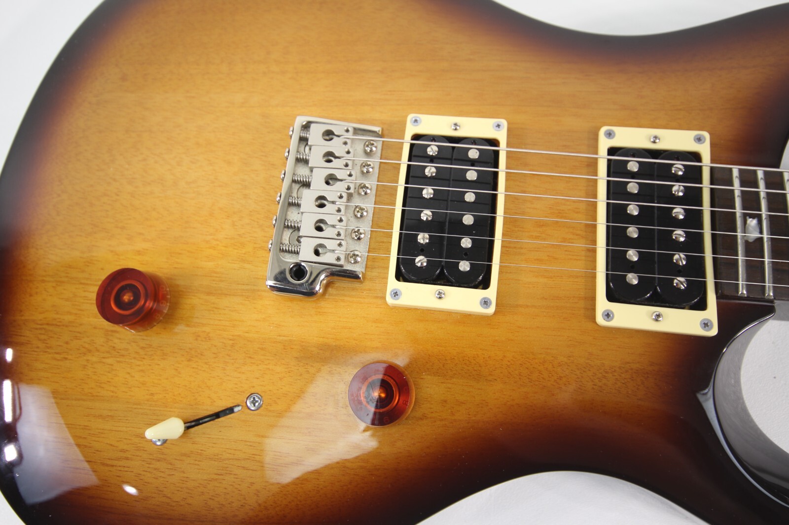 2015 PRS SE STANDARD 24 6-String Electric Guitar – Tobacco Sunburst New