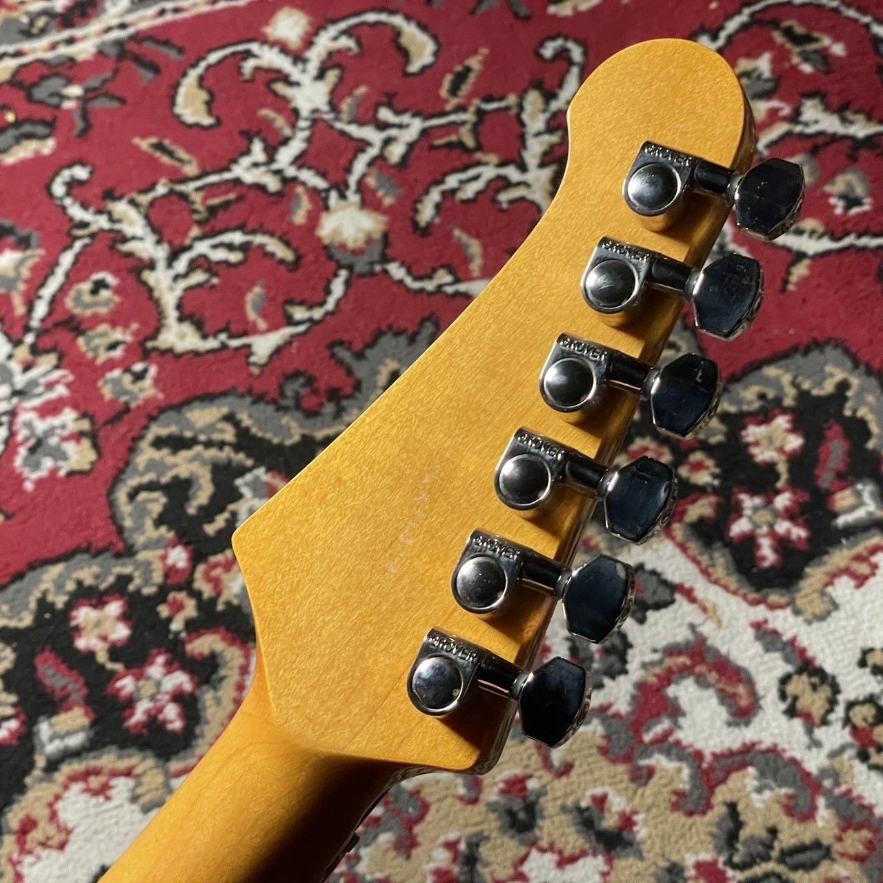 Used PAC611VFM Guitar 3.75kg with Soft Case, minor wear, wiring OK