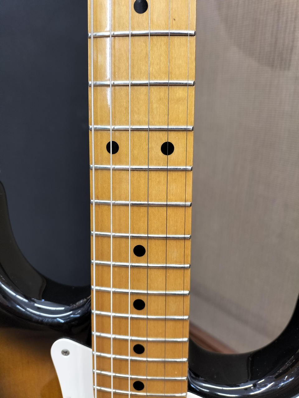 Fender Japan ST54-900 2TS Stratocaster 2 Tone Sunburst Made in Japan 1989-1990
