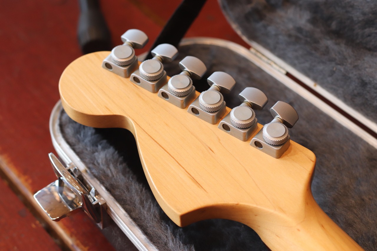 Fender Stratocaster Plus 1993 Used Electric Guitar 1993