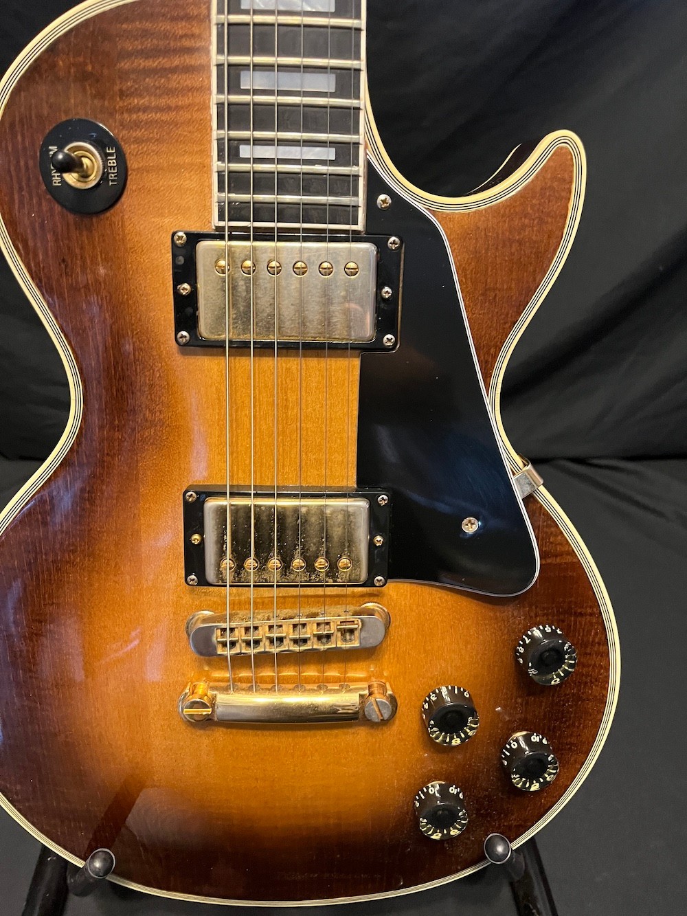 1982 Gibson Les Paul Custom Tobacco Burst Guitar W/Case