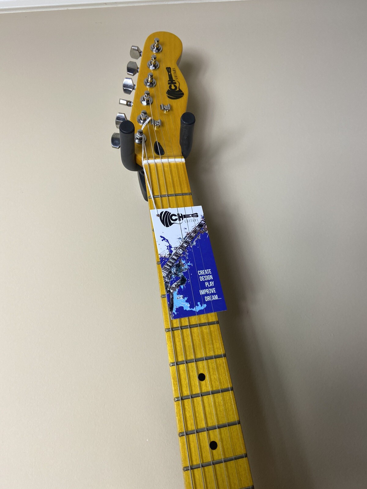 Electric guitar Vilches Guitars Basswood maple top w/HardCase