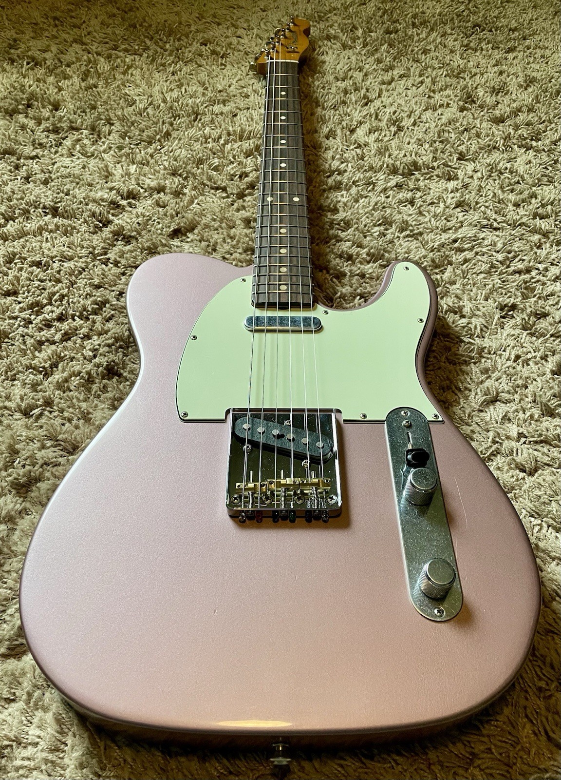 Fender Limited Vintera II Road Worn ’60s Telecaster – Burgundy Mist – Modified