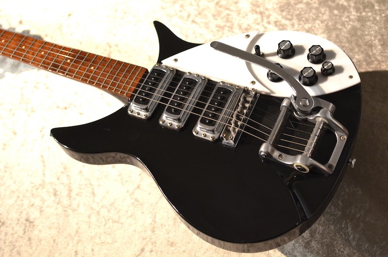 Rickenbacker 320 Jetglo Electric Guitar 1986
