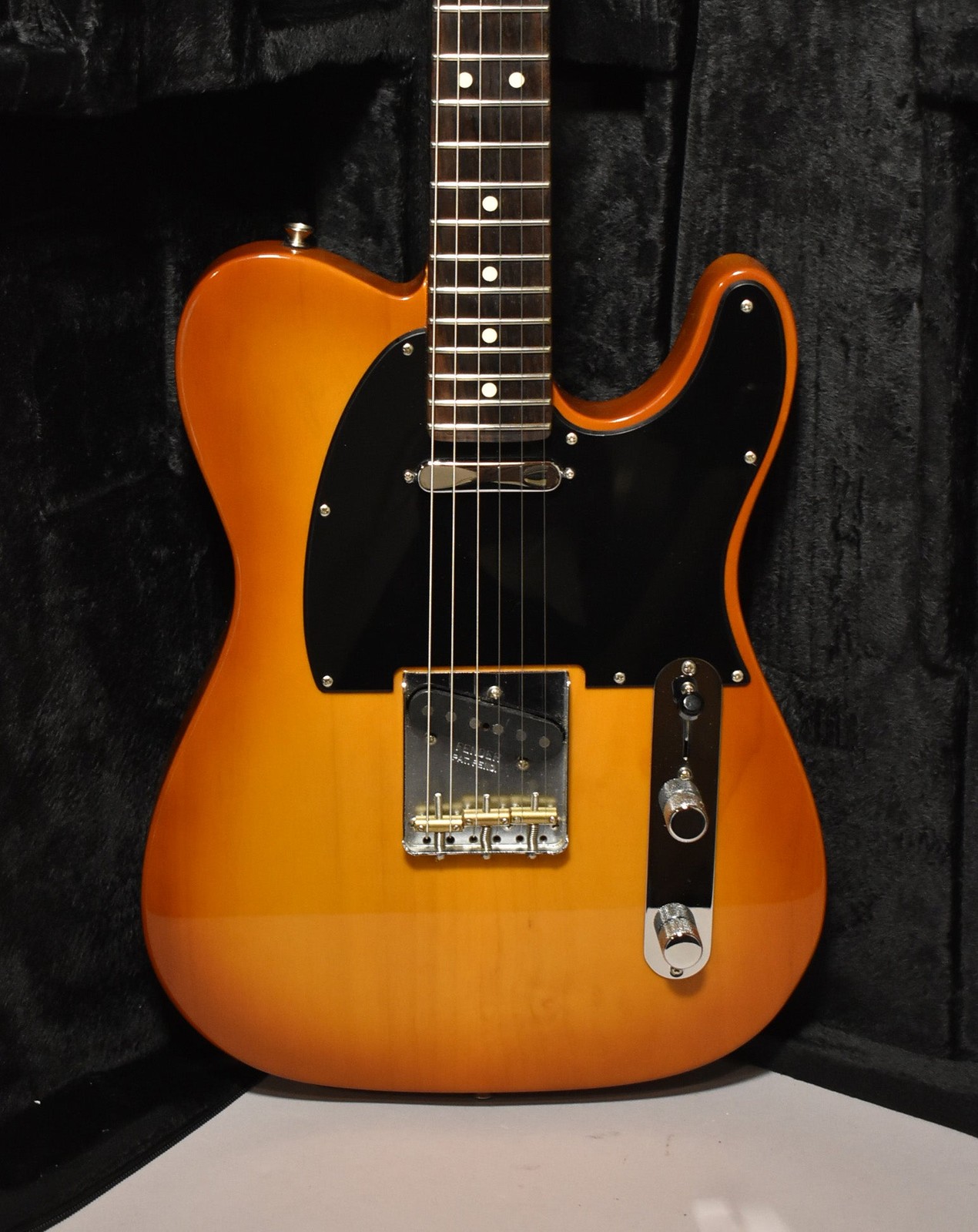 2023 Fender American Performer Telecaster Honey Burst w/HSC