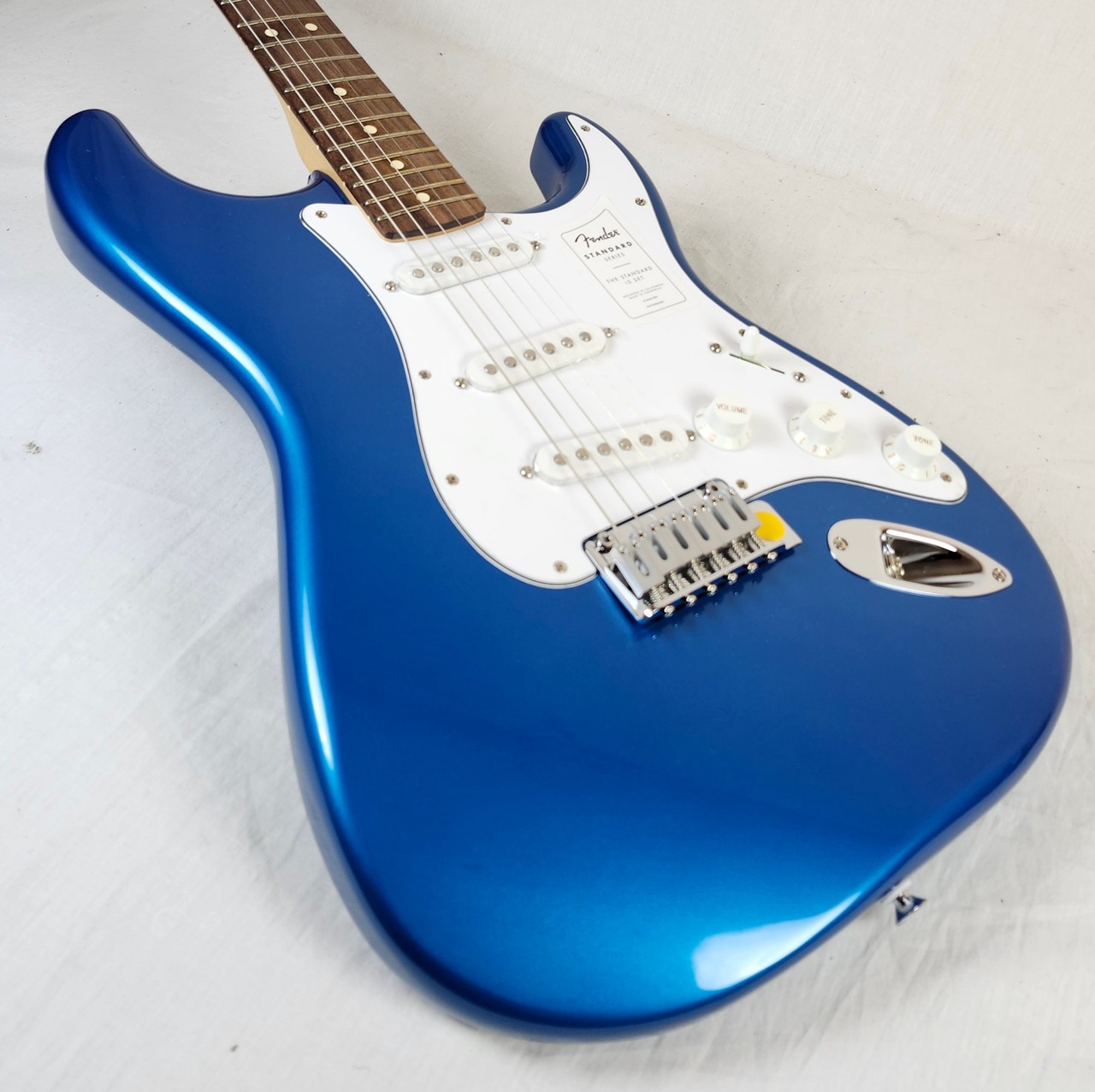 Fender Standard Stratocaster Electric Guitar Laurel Fingerboard, White Pickguard