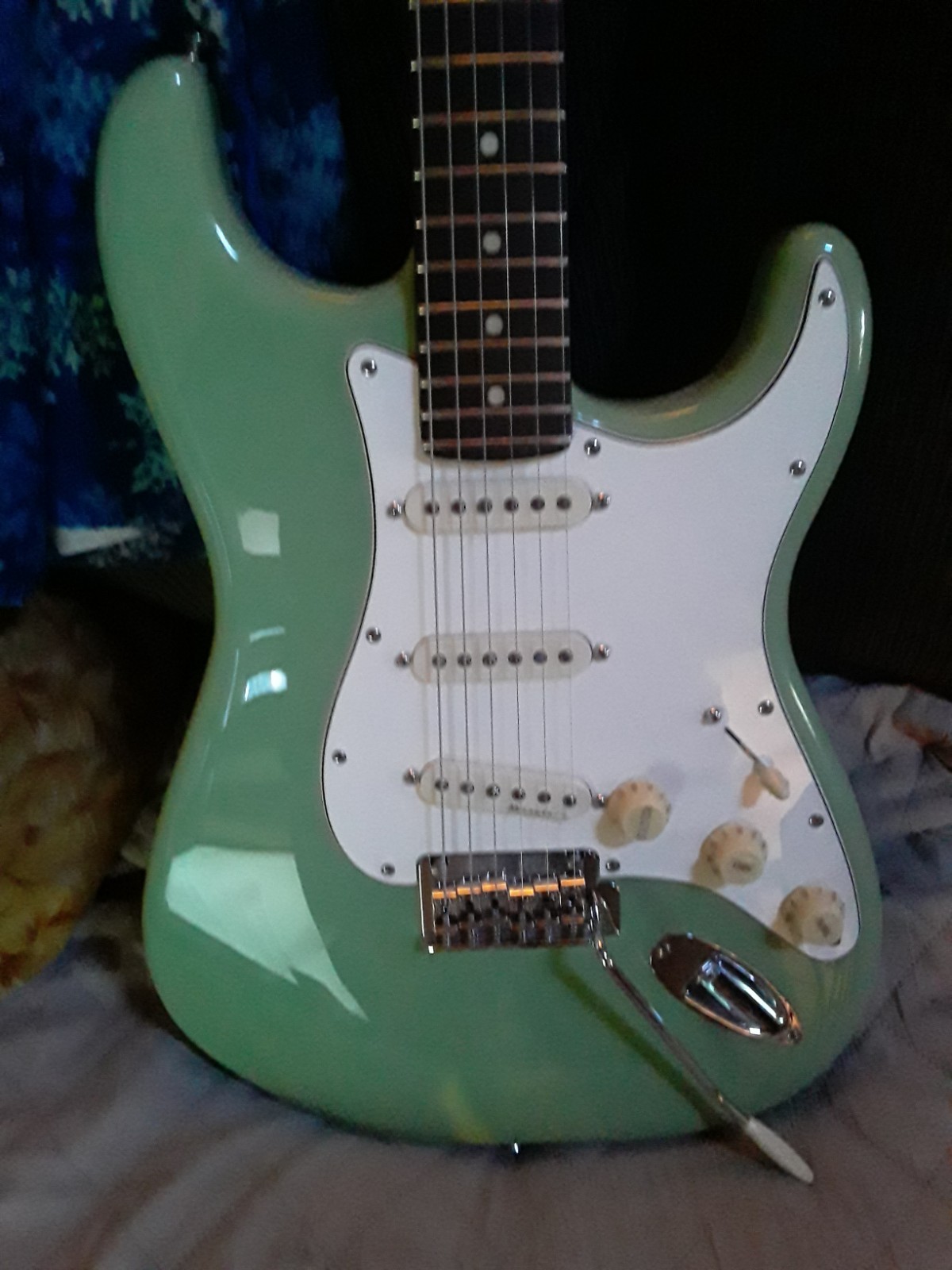 Fender Player II Stratocaster Electric Guitar – Seafoam with Rosewood