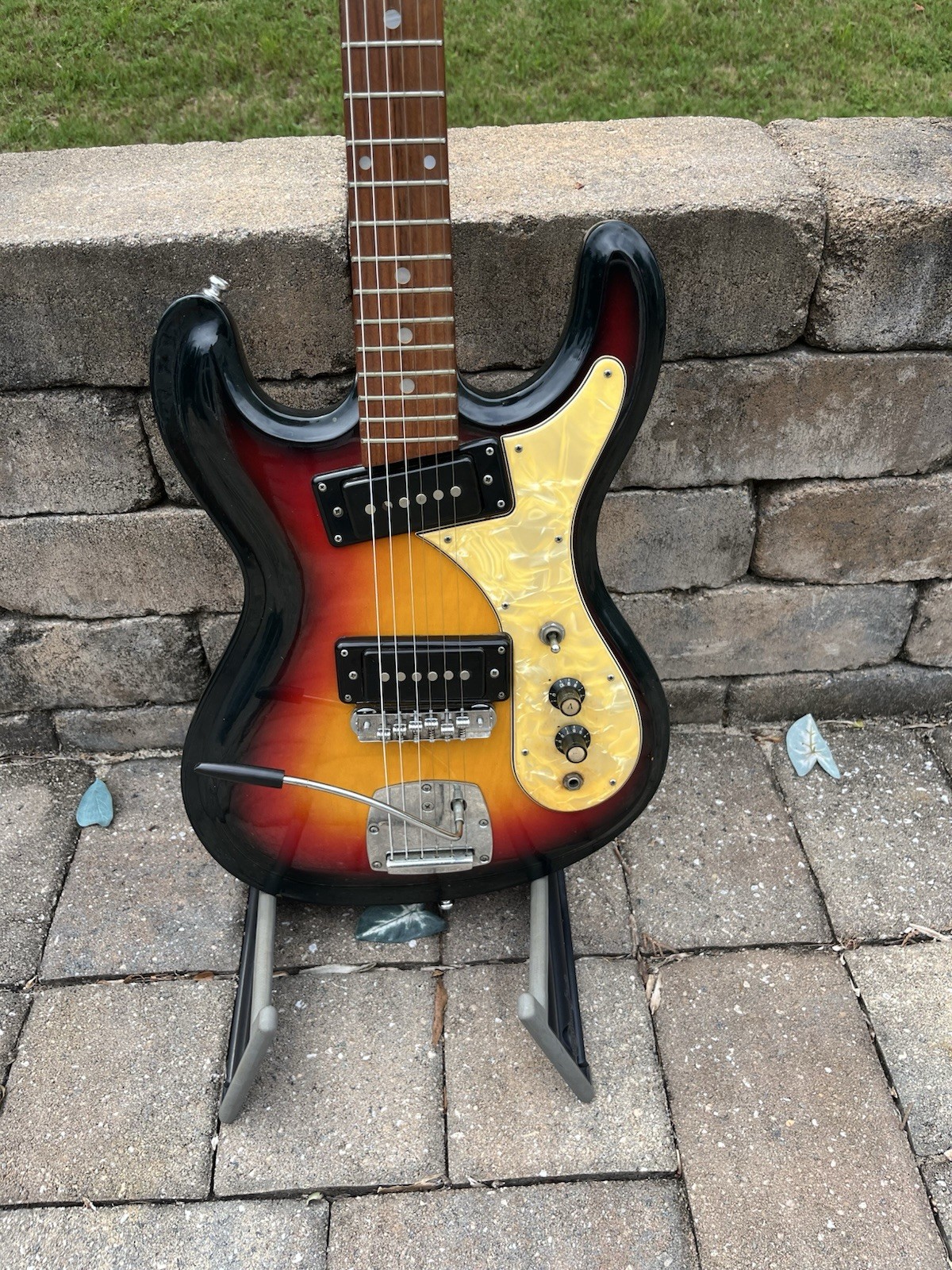 Vintage 1970’s Aria Diamond Hi-Flier Electric Guitar