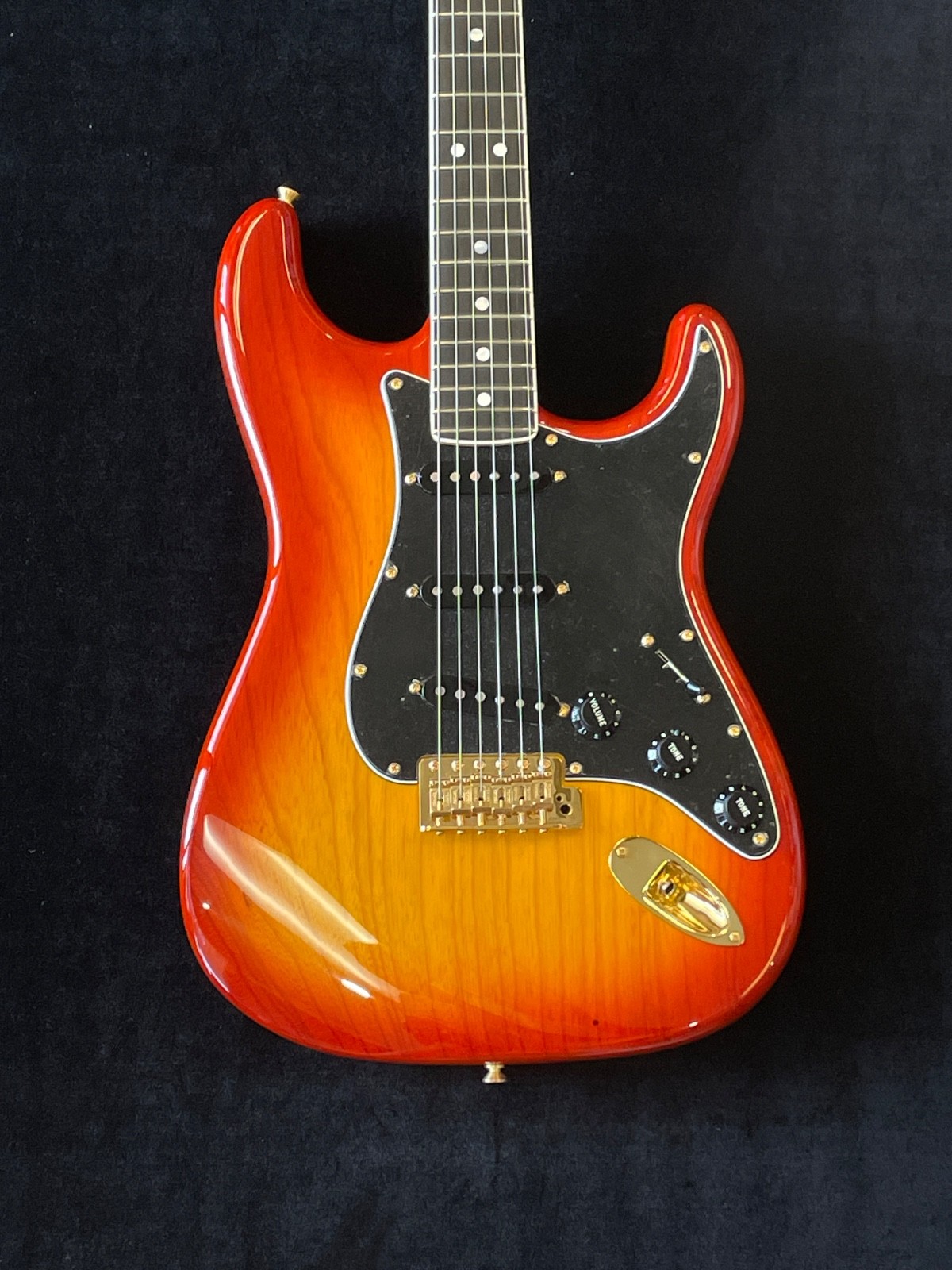 Fender Custom Shop B5 American Custom Strat EBY NOS 2025 – Sienna Sunburst