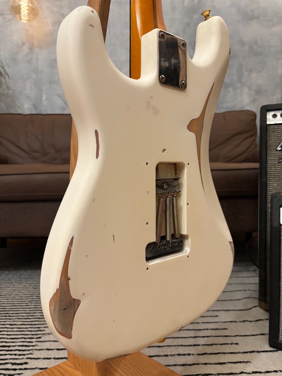 Fender Stratocaster Glas Custom HSS Arctic White Relic 8.2lbs w/ V
