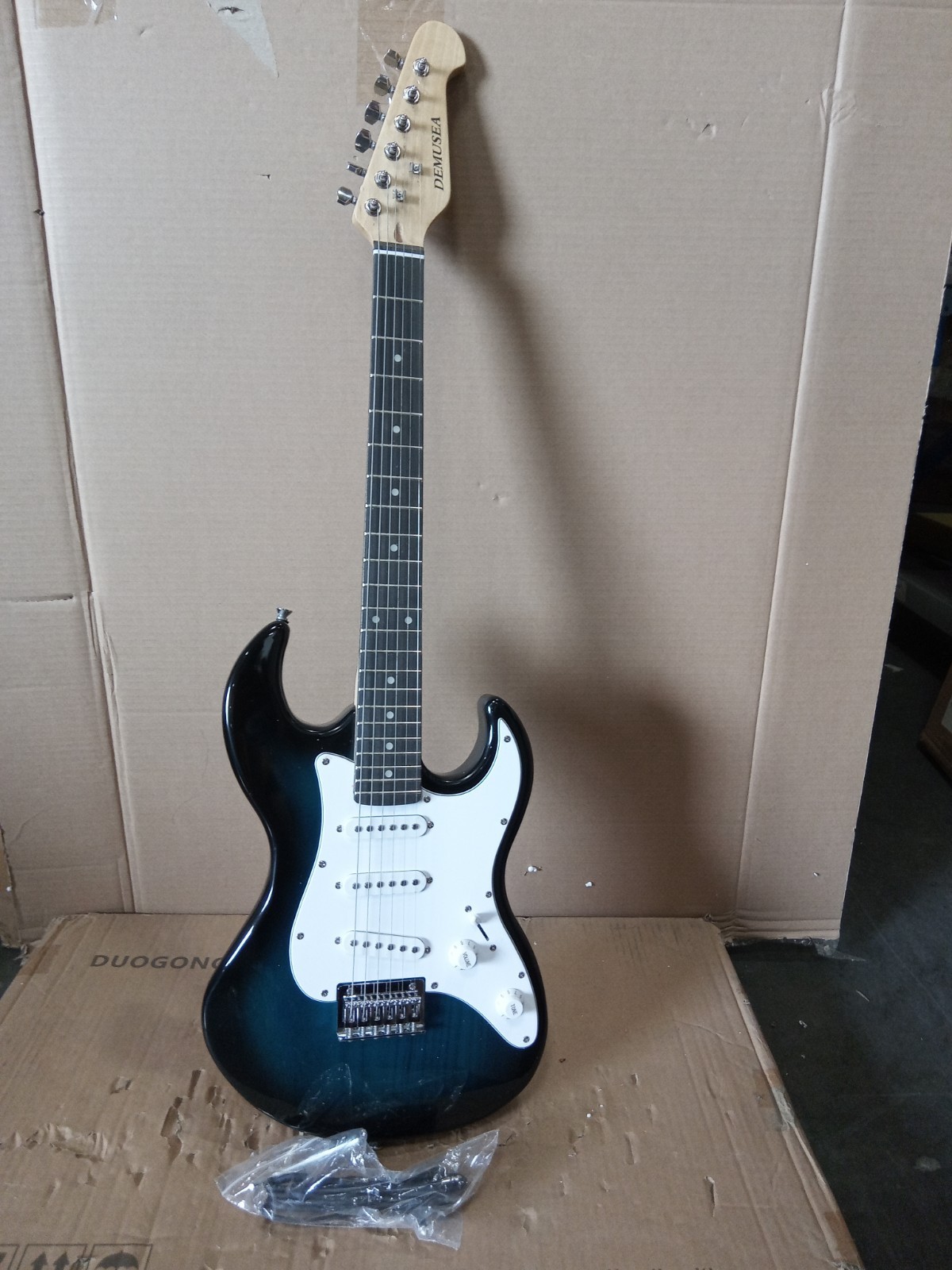 OpenBox Electric Guitar Blue Black Sunburst SSS 3 Single Coil Pickups Solid Body
