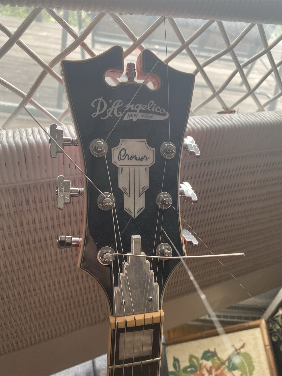 D’Angelico Premier SS Single Cutaway Semi Hollow Electric Guitar, Fiesta Red
