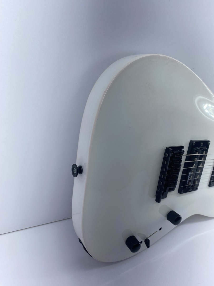 Jackson JS22 Dinky Electric Guitar – Snow White (WMP018249)