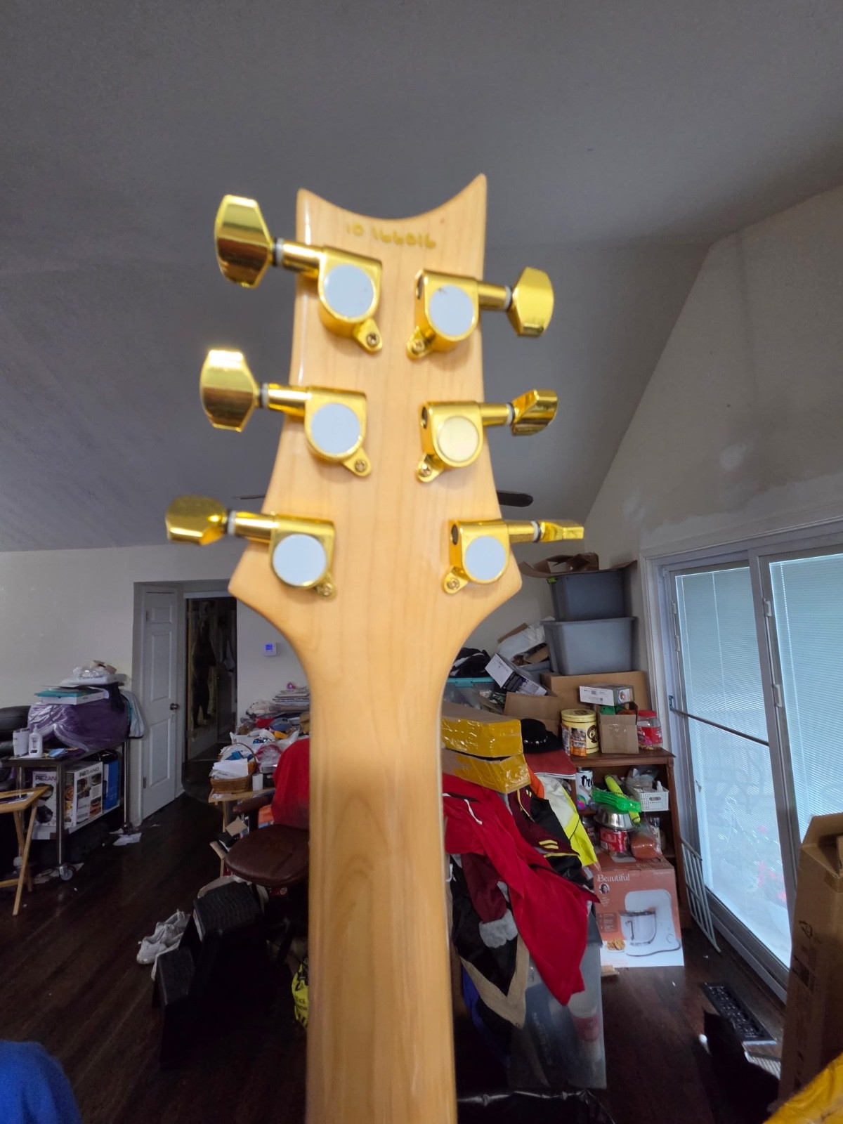 Electric Guitar-Mahogany Body Maple Fretboard 6-String H-H Pickups Freakin Beaut