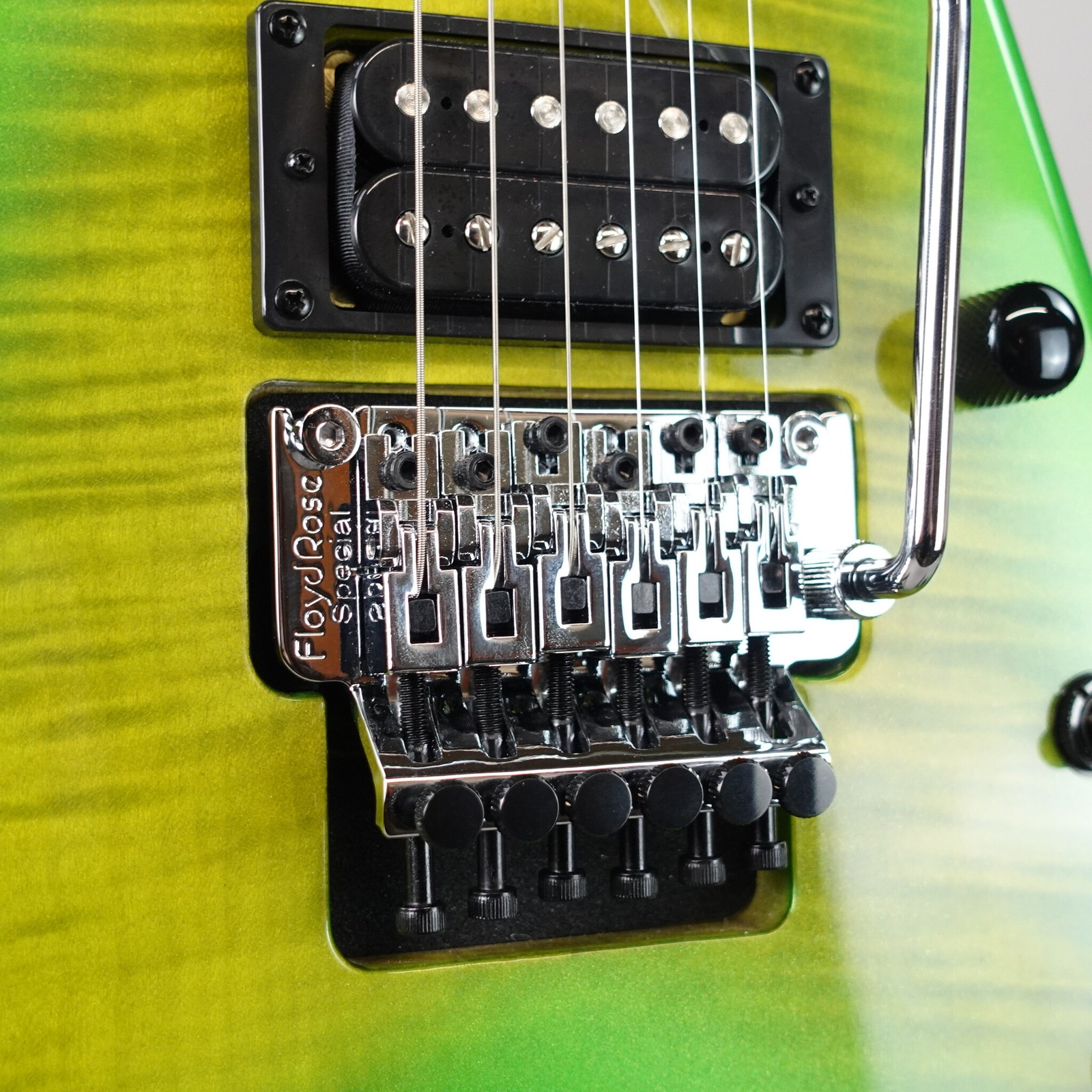 Jackson X Series Signature Scott Ian KVX King V W/Case – Baldini (Used)