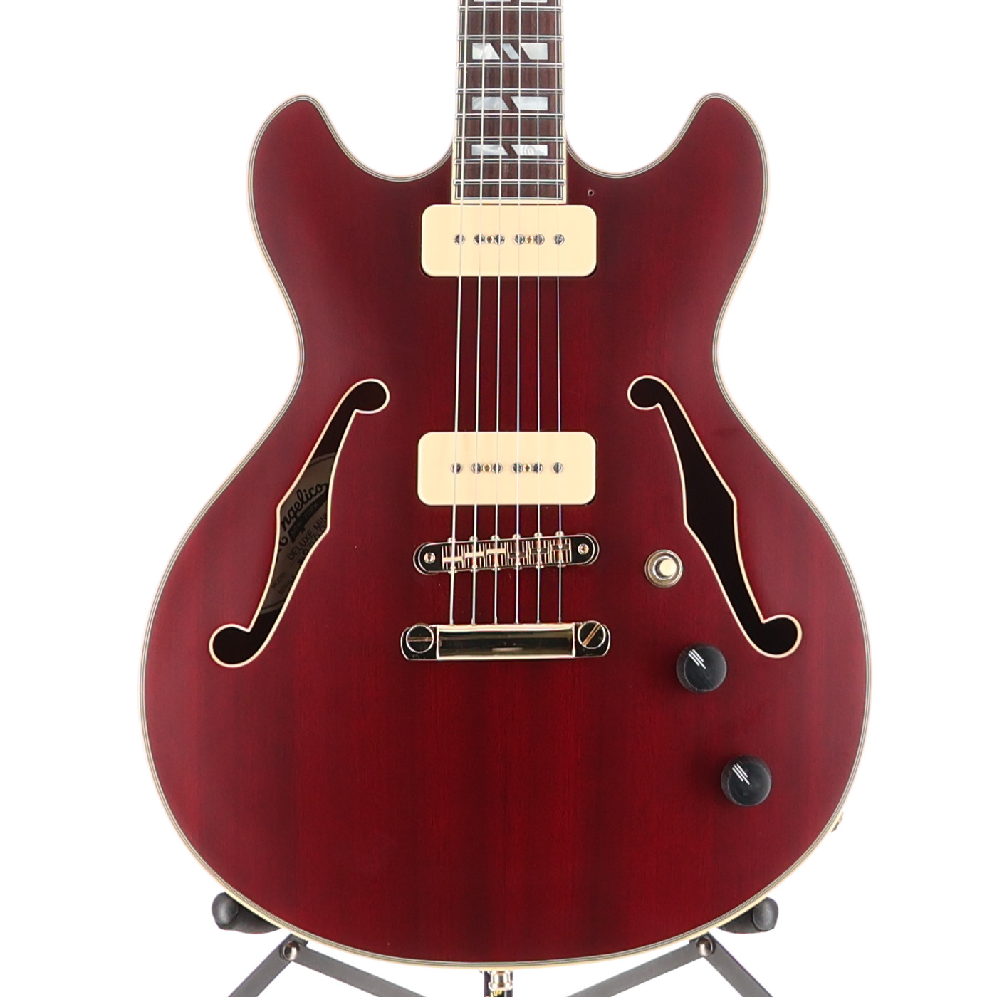 D’angelico Deluxe Mini DC, P90s – Satin Trans Wine (RC4) (00169)