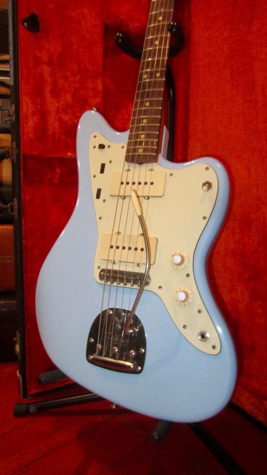 Vintage 1965 Fender Jazzmaster Daphne Blue With Original Hardshell Case