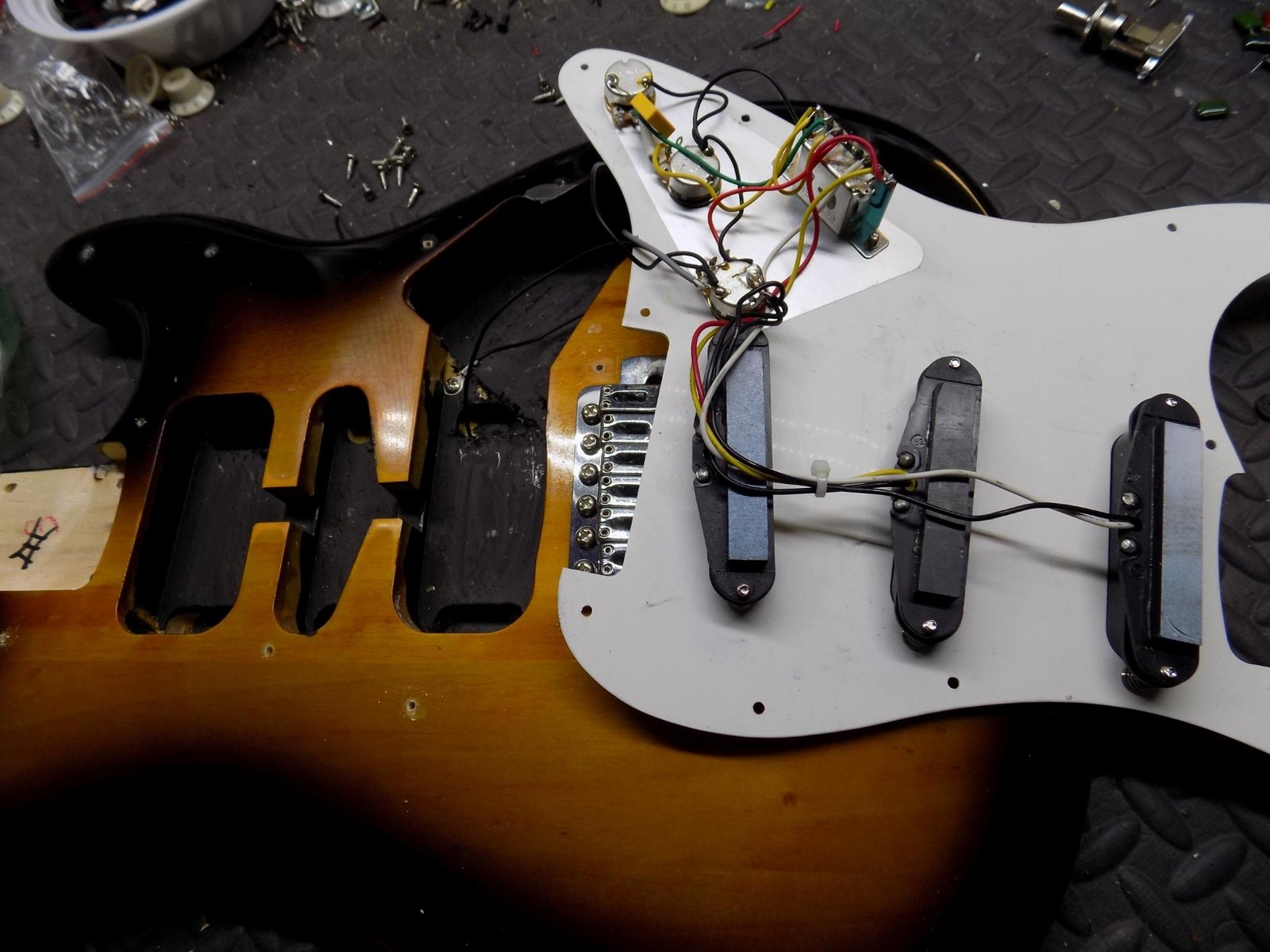 Squier “Custom Shack ” Stratocaster, Very Hot Pickups, Custom Wiring,Capacitor