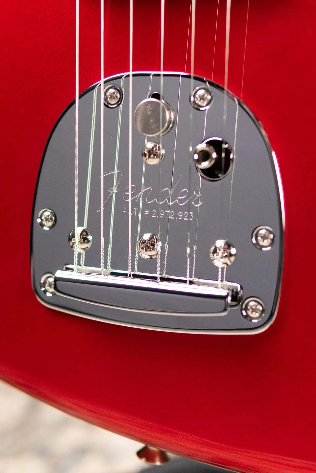 Fender Vintera III Mid ’60s Jazzmaster Electric Guitar – Candy Apple Red with Gi