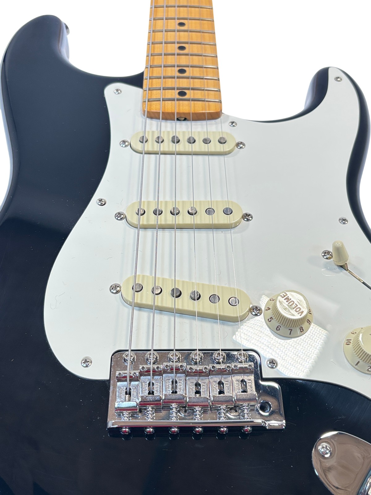 Fender Eric Johnson SignatureStratocaster RH 6-String Electric Guitar 0117702806
