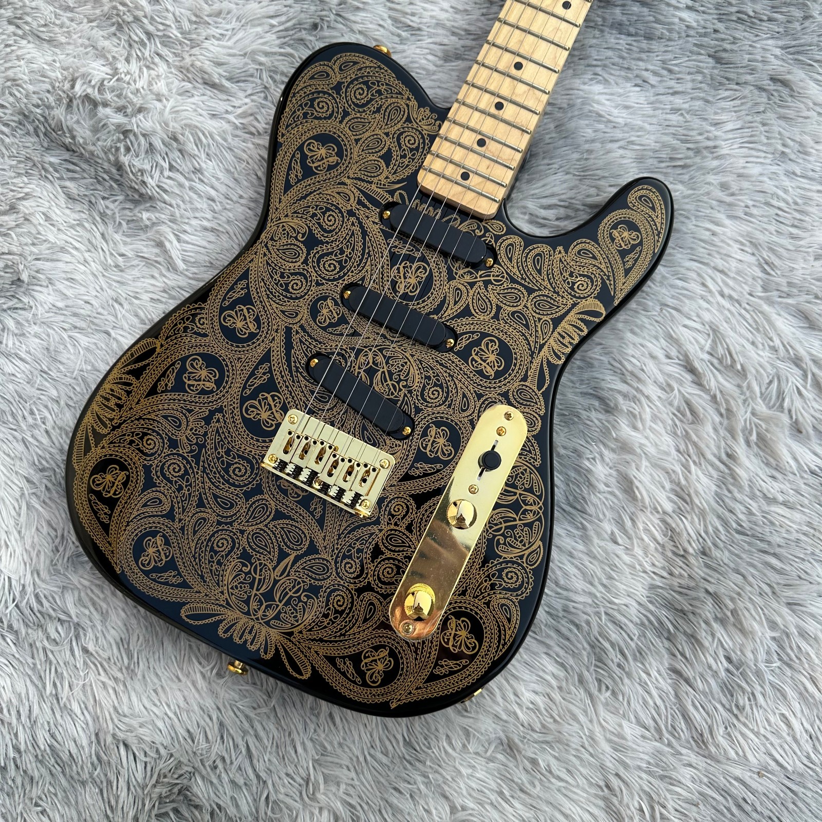 TL Electric guitar /black pattern and accessories/imported alder guitar/from US