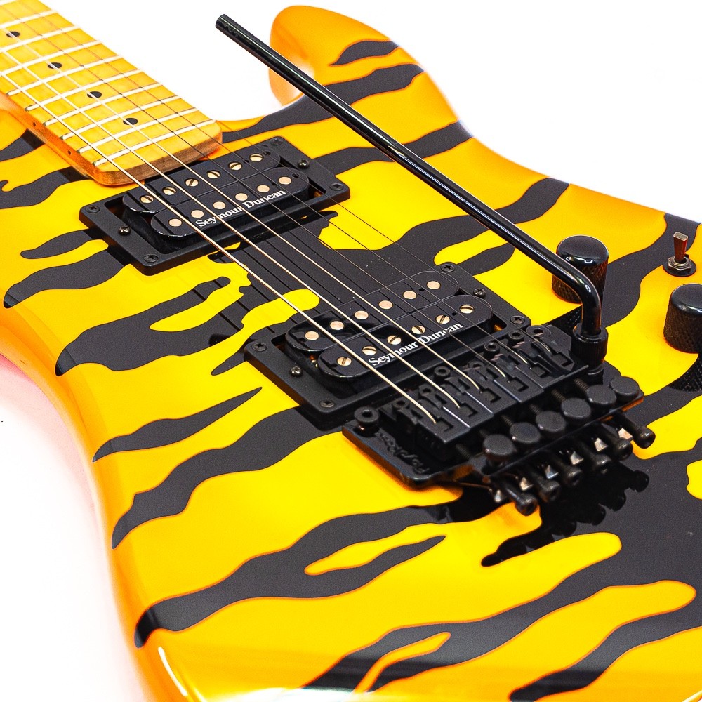 2011 Kramer Pacer Vintage Electric Guitar – Tiger Finish – Floyd Rose