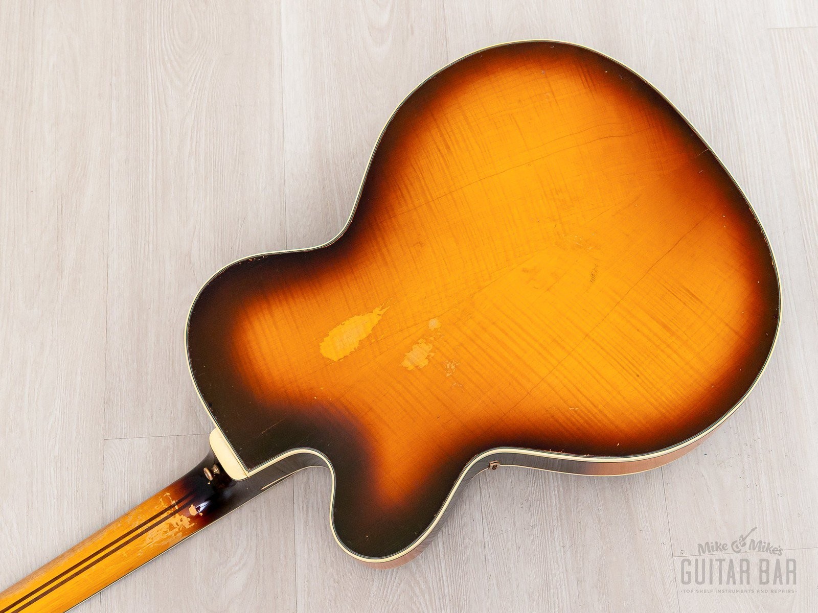 1962 Guild Stuart A-500 Sunburst Vintage Cutaway Archtop w/ DeArmond, Case