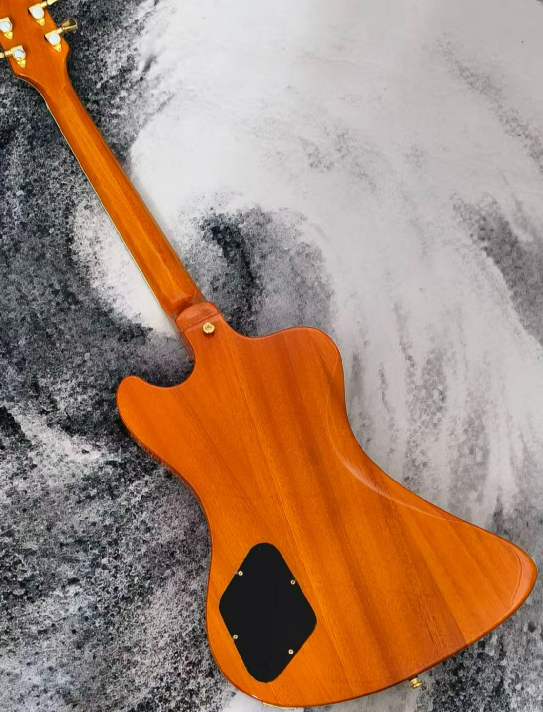 Natural Mahogany Offset Electric Guitar with Black Pickguard Gold Hardwa
