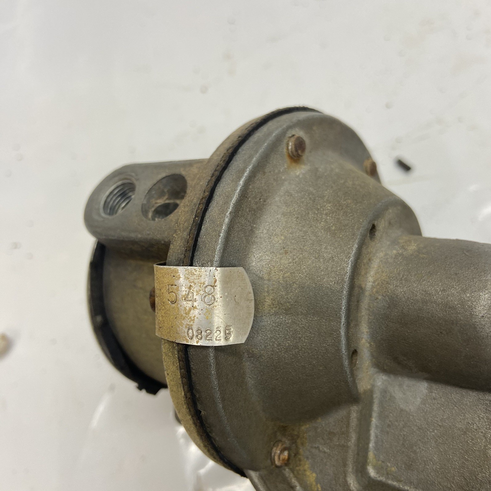 Wisconsin VH4D Engine Fuel Pump for parts or repair See Pics