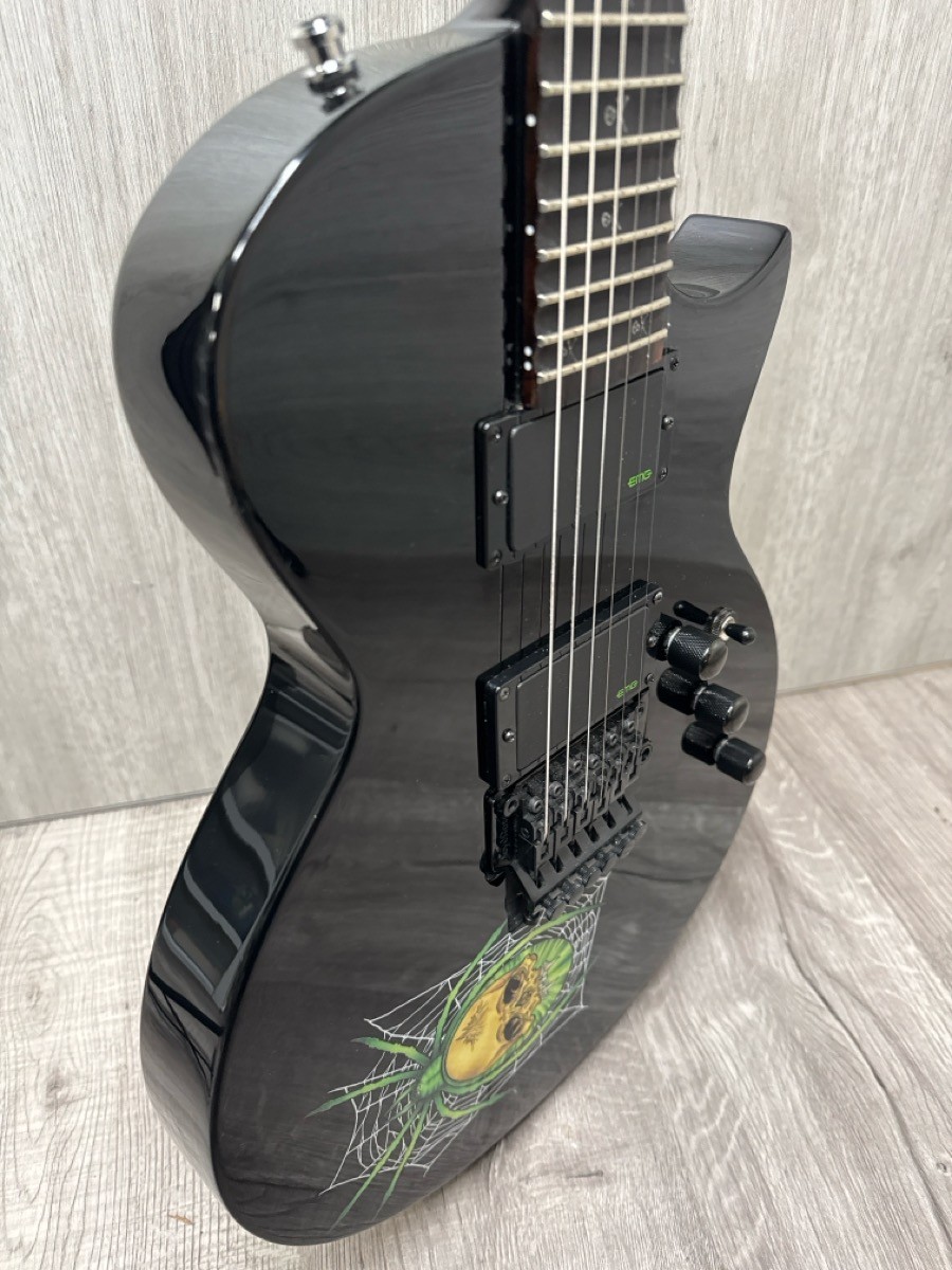 ESP LTD Kirk Hammett KH-3 Spider 30th Anniversary Guitar (A1D033293)