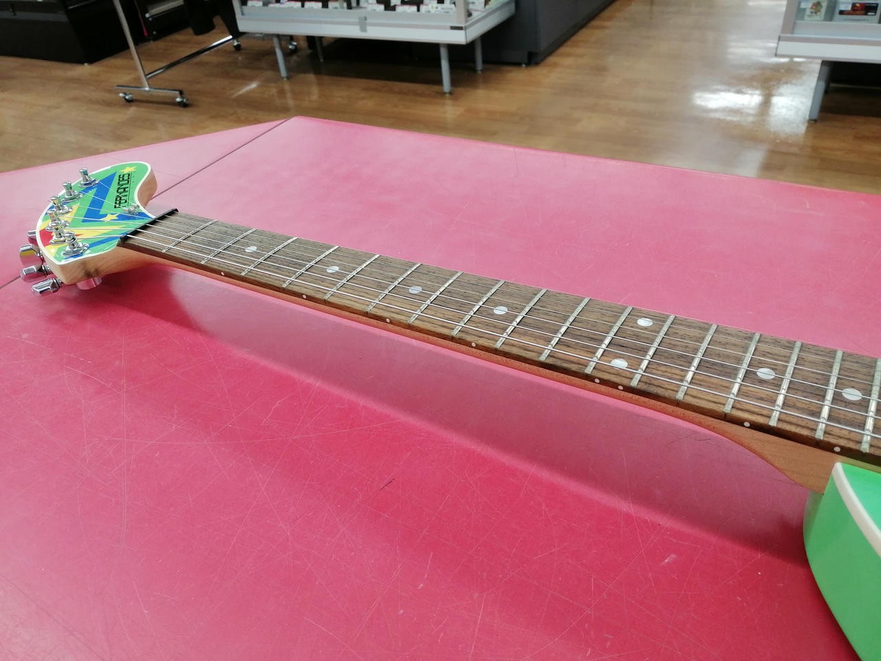 FERNANDES KERORO-ZO3 Electric Guitar with Built-in Amplifier